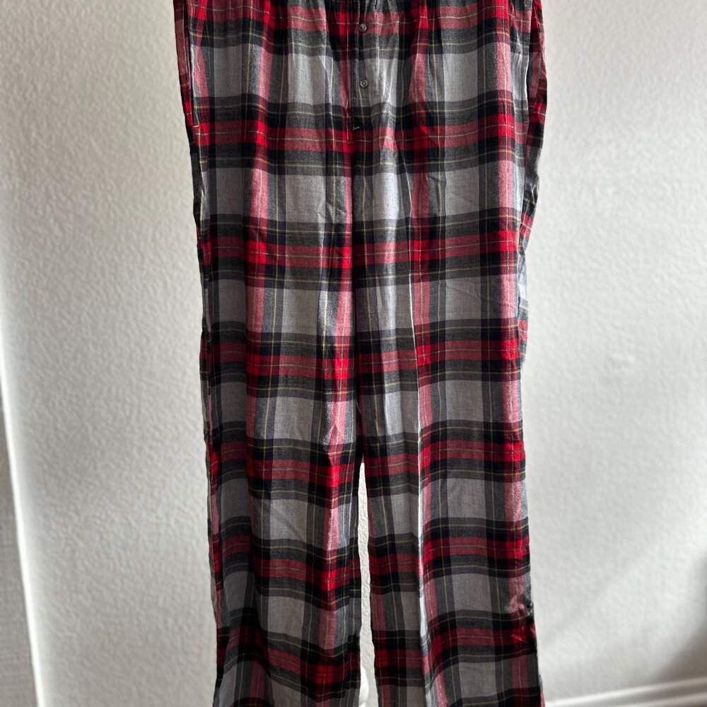 Victoria’s Secret Gray Top & Plaid Pajama Pants Set – Size Large - Picture 8 of 14